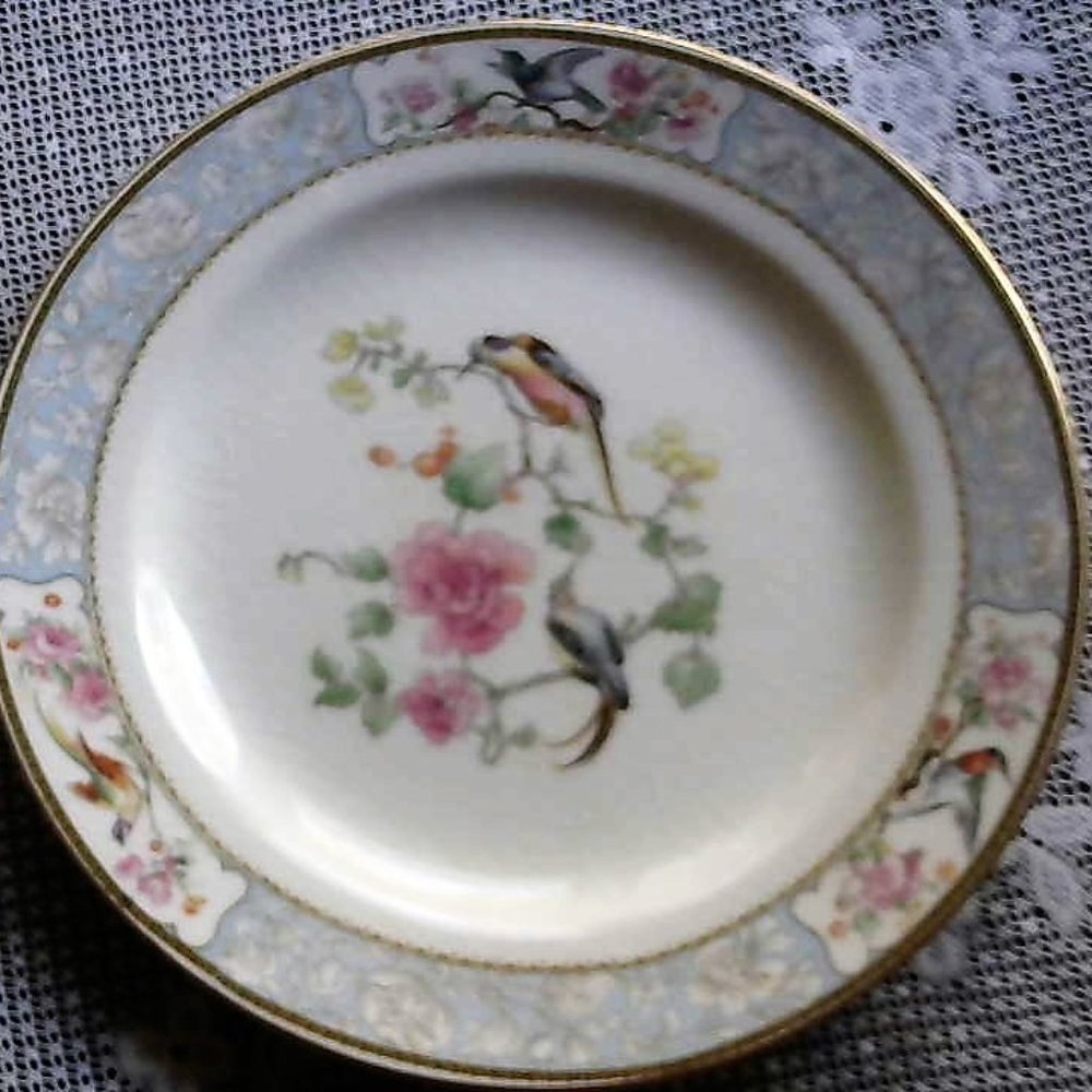 Vintage 7" decorative plate